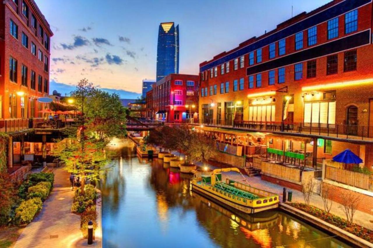 Elegant And Historic Getaway Close To Everything Oklahoma City Esterno foto